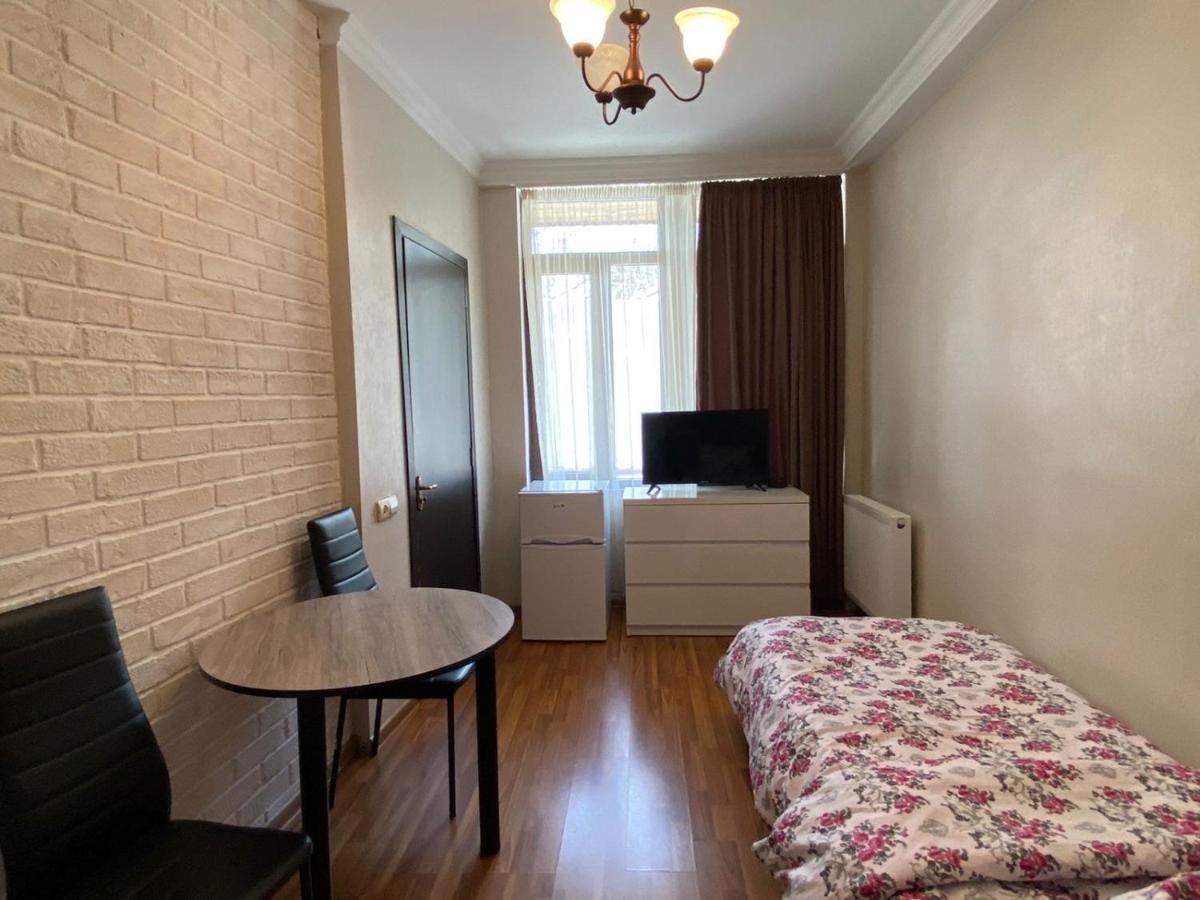 Cozy Home Tbilisi Buitenkant foto
