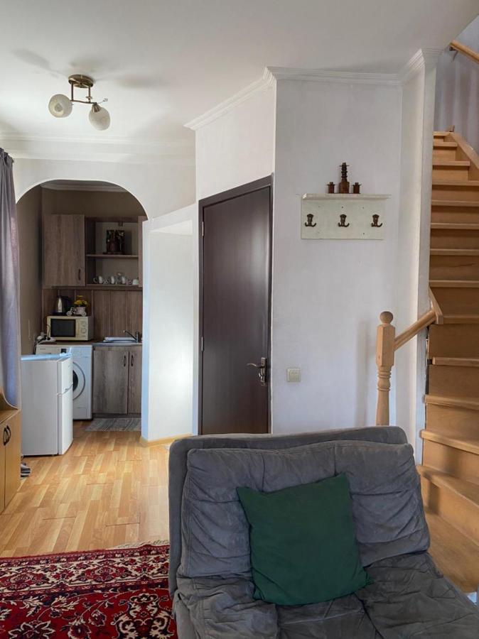 Cozy Home Tbilisi Buitenkant foto